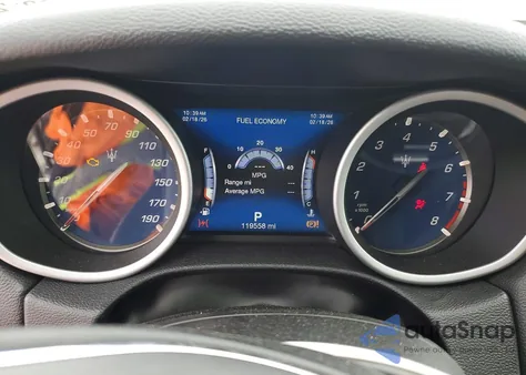 2018 Maserati Ghibli z USA, uszkodzony, nr VIN ZAM57XSA7J1295203